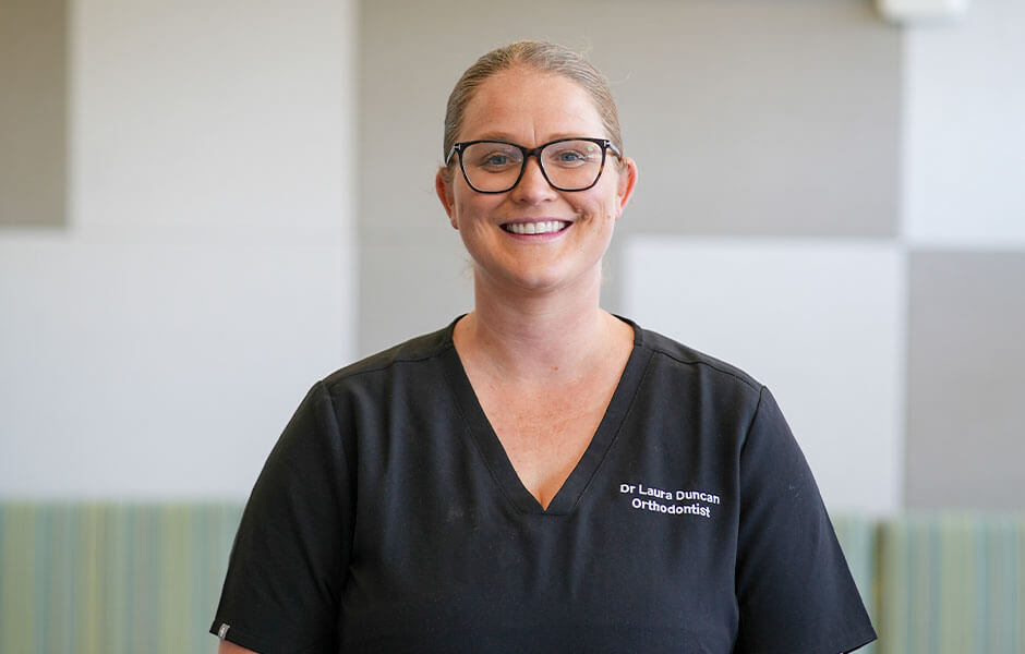 Meet Dr Laura